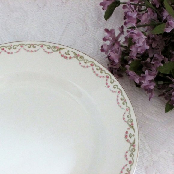 2 Vintage Johnson Bros. Dinner Plates Tiny Pink Rose Garland Swag - Picture 6 of 9